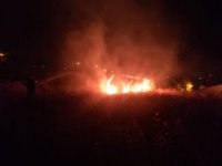 Bornova’da Rekreasyon Alanının Üst Kısmında Ot Yangını