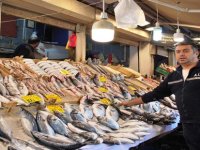 Balık fiyatlarından alan memnun, satan memnun