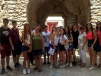 Suyun Karşısındaki Dostlarla Buluştular