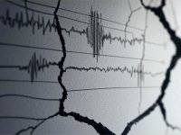 Ege Denizi'nde 6 Büyüklüğünde Deprem