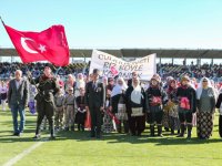 Aliağa Atatürk Stadyumu'nda Cumhuriyet Coşkusu