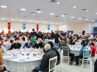 Aliağa’da İlk Toplu İftar Yapıldı