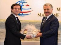 İzmir GMO Başkanı Önal, Bakan Arslan’ı Ziyaret Etti