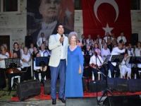 Yeni Foça’da Türk Sanat Müziği Gecesi