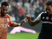 Aslan, Kartal'ı kanatlarından yakalamasına karşın elinden kaçırdı