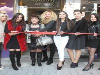 Ünlülerin Güzellik Merkezi Bostanlı’da