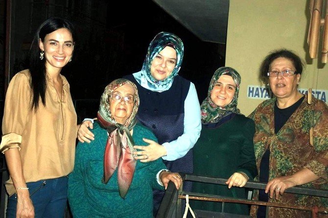 Ak Parti’li Abdurrahman Öz’e Eş Desteği