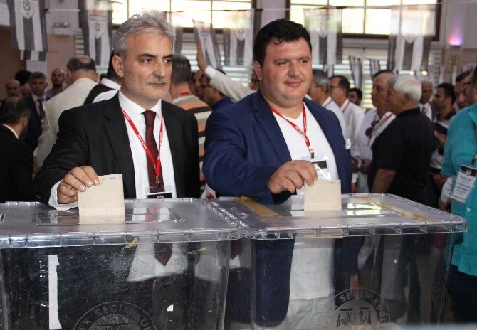 Manisaspor’da Başkanlığa Yeniden Mergen Seçildi