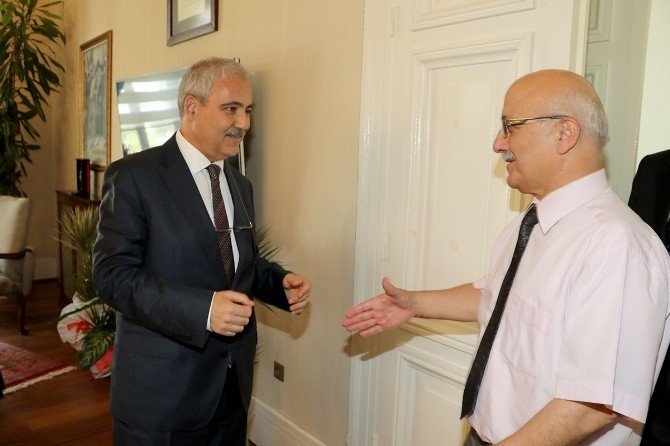 Büyükşehirden Vali Güvençer’e Ziyaret