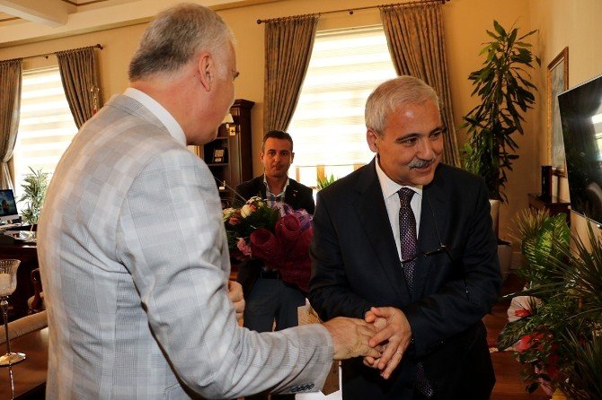 Büyükşehirden Vali Güvençer’e Ziyaret