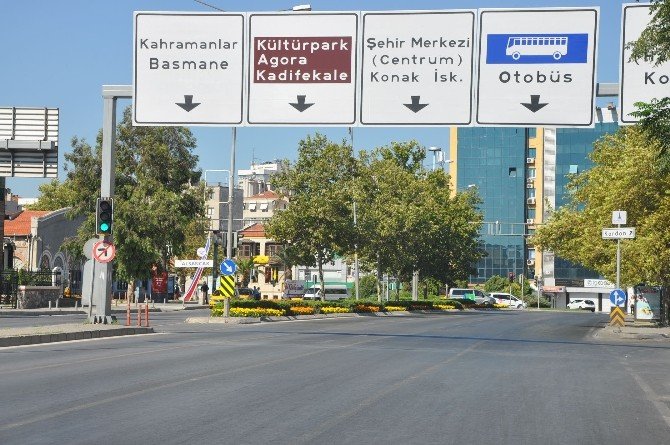 İzmir ’Hayalet Şehir’ Oldu