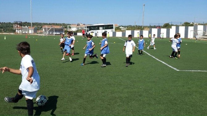 Çeşme Belediyespor Yeni Sezonda Yenileniyor