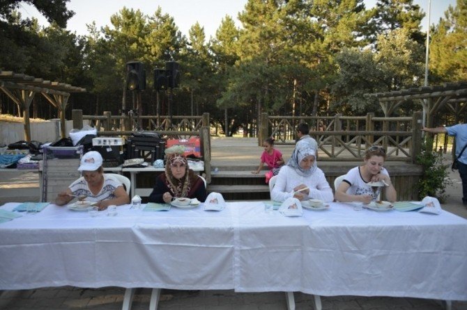 Gediz’de ‘En Güzel Tarhana Pişirmea’ Yarışması