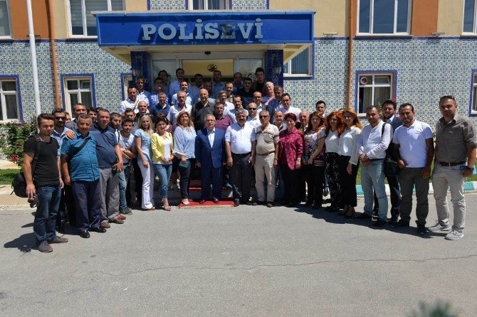 Kütahya Valisi Ahmet Hamdi Nayir Basın Mensuplarıyla Bir Araya Geldi