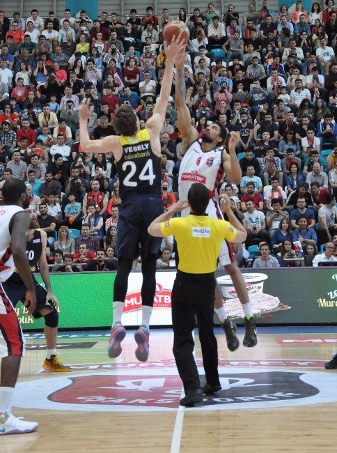 Muratbey Uşak Sportif Yeni Sezona Hazır