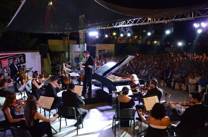 Kuşadası’ndan İdil Biret Geçti