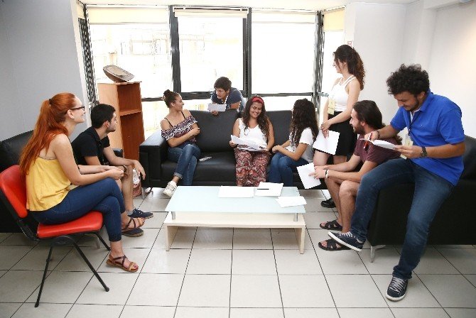 Konak’ta Tercih Karmaşasına Sona Erdiren Danışmanlık Hizmeti