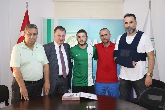 Manisa Bbsk Mehmet Yılmaz’ı Da Kadrosuna Kattı