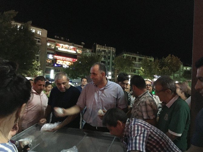 Demokrasi Şehitleri Ve Ölmüşler İçin Hatim Ve Hayır Etkinliği