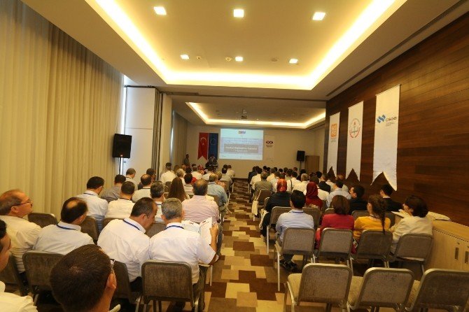 Hayat Boyu Öğrenme Projesi’nin Bilgilendirme Toplantısı Kütahya’da Yapıldı