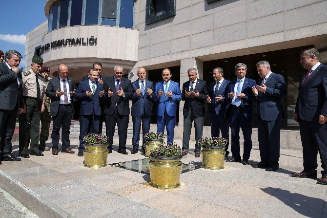 Baybatur’dan Özel Kuvvetler Komutanlığı’na Taziye Ziyareti