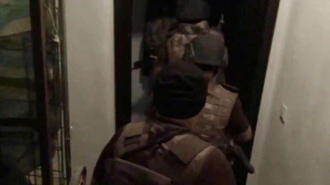 Mit Ve Emniyetten Kritik Işid Operasyonu: 9 Gözaltı