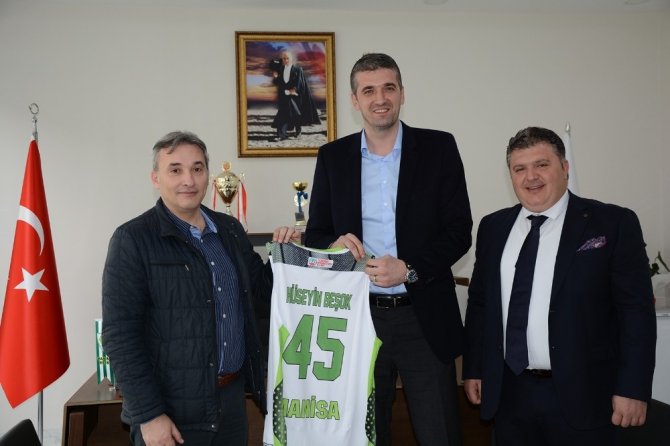 Potanın Efsane İsmi Beşok’tan Manisa Bbsk’ya Övgü