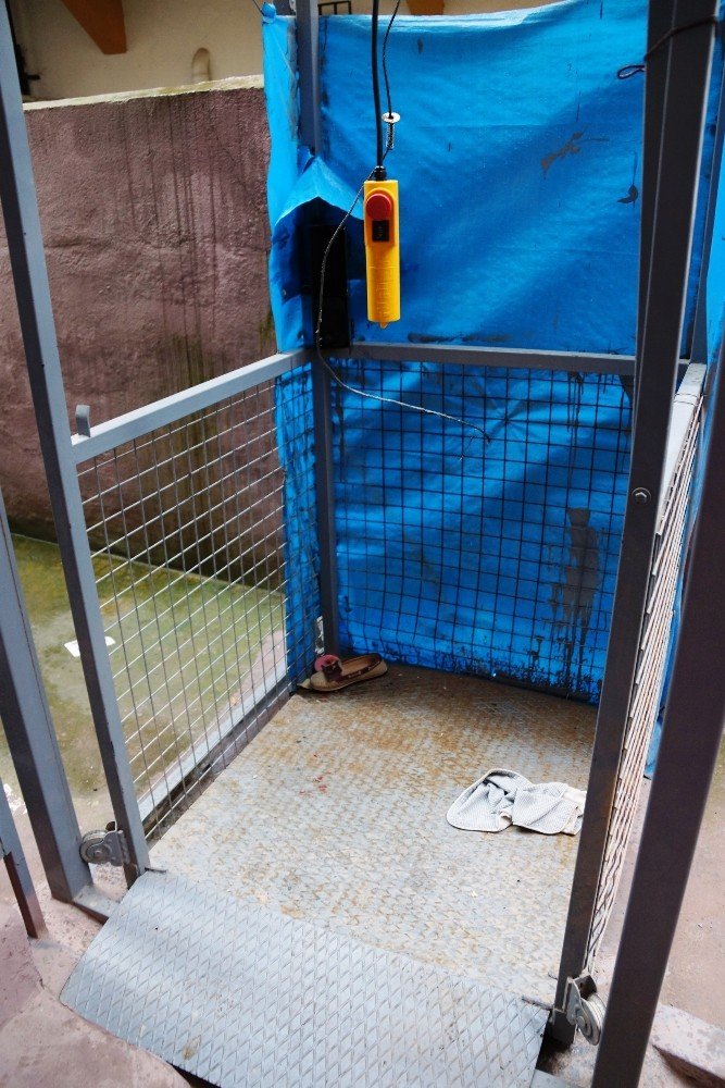 Aydın’da Asansör Kazası; 1 Yaralı