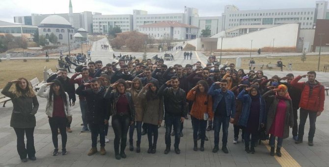 Uşak Üniversitesinden Afrin’deki Mehmetçiğe Asker Selamı