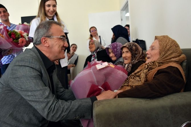 Başkan Karaçoban’dan Yaşlılar Haftası’nda Anlamlı Ziyaret