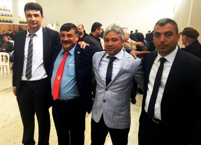 Ula’da Özçelik’e Esnaftan İkinci Koltuk