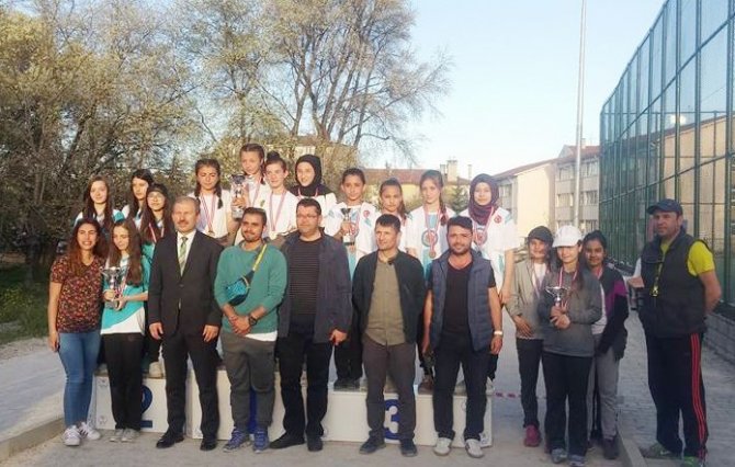 Şehitler Ortaokulundan Bocce Turnuvasında 2 İl Üçüncülüğü