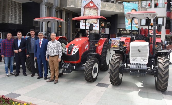 Nazilli Belediyesi’nin Araç Filosu Güçlendi