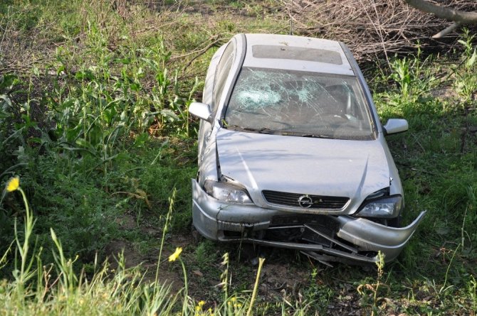 Simav’da Trafik Kazası: 2 Yaralı