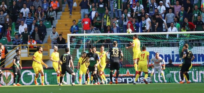 Spor Toto Süper Lig: T. M. Akhisarspor: 1 - Göztepe: 1 (Maç Sonucu)