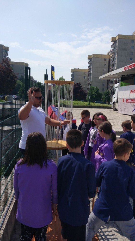 Mobil Matematik Müzesi Saraybosna’da Öğrencilerle Buluştu