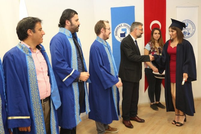 Bekilli Myo’da Mezuniyet Heyecanı