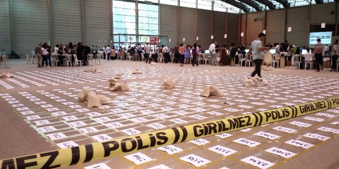 İzmir’deki Oylar İl Seçim Kuruluna Getiriliyor