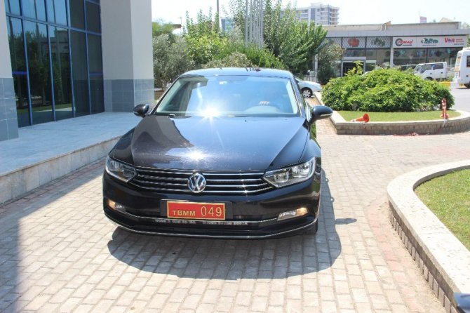 Mustafa Savaş’a Kırmızı Plaka Verildi