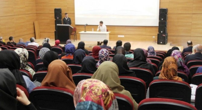 Dpü İslami İlimler Fakültesi’nde Oryantasyon Eğitimi