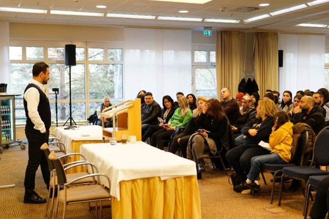 Türk Cerrahtan Almanya’da Obezite İle Mücadele Konferansları