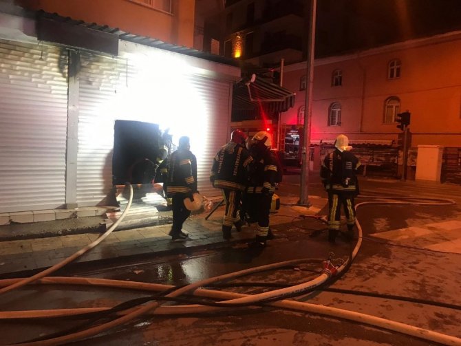 Alevleri Tüplere Ulaşmadan Söndüren İtfaiye, Faciayı Önledi