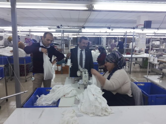 Tekstil Fabrikasında Yeniden İşbaşı Yaptılar