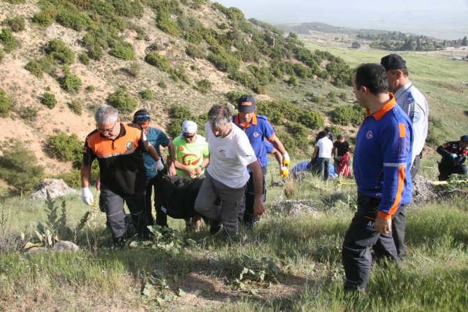 Pamukkale’de Yamaç Paraşütü Kazası: 1 Ölü