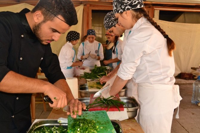 ‘Kaşopita’ 3ı. Uluslararası Turizm Ve Kültürel Miras Kongresinde Tanıtıldı