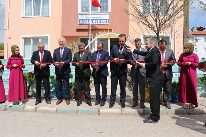 Hafızlık Yatılı Kız Kur’an Kursu Yeni Binasına Taşındı