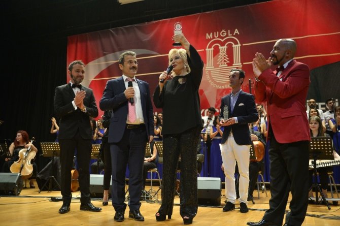 Muğla’da Emel Sayın Rüzgarı