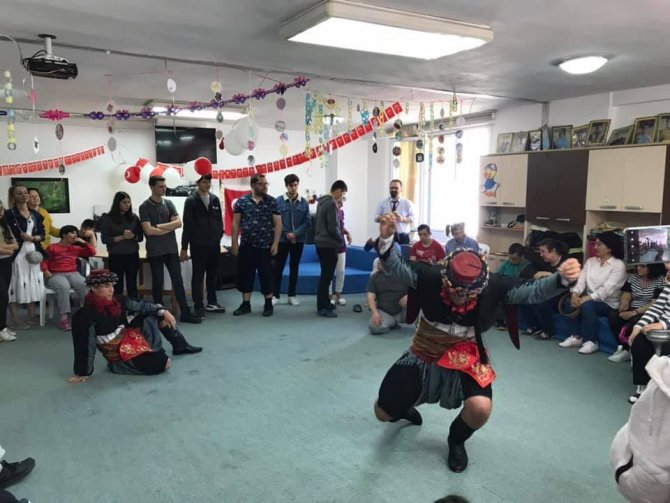 Kuşadası Engelliler Köyü’nde Bahar Şenliği Düzenlendi