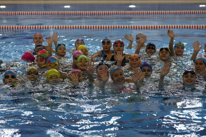 Büyükşehir Yüzme Kurs Kayıtları Başlıyor