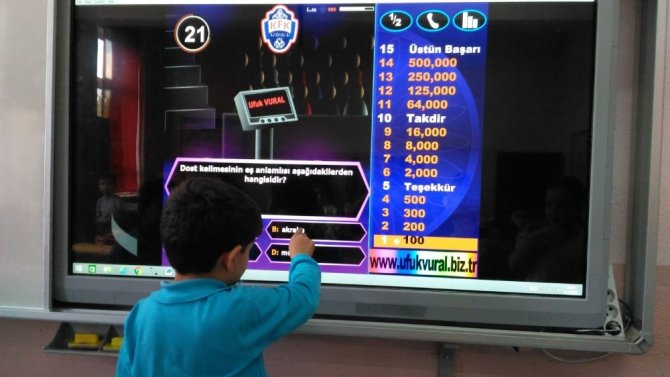 Öğrenciler ’Kim 500 Puan İster’ Yarışmasını Çok Sevdi